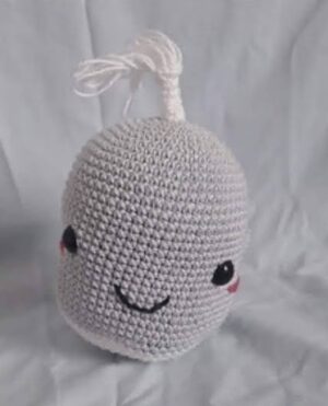 Baleia amigurumi em crochê